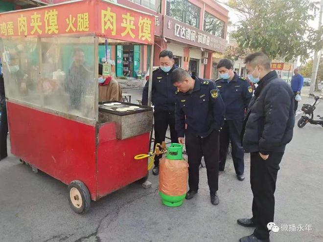 【撸起袖子加油干 风雨无阻向前行】牢牢抓住安全这条生命线！燃气软管私接三通接口罚！(图2)